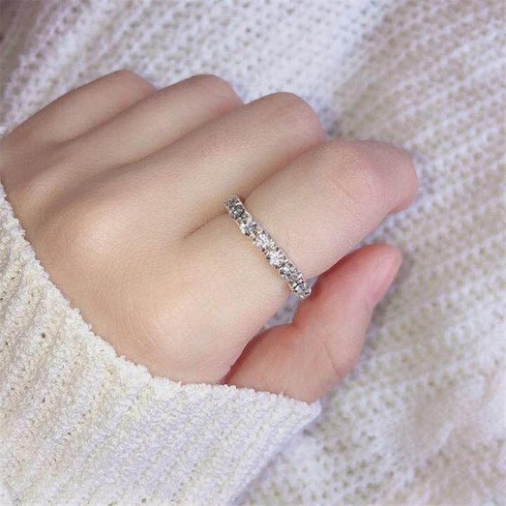 Fashion Stretchable Diamond Ring
